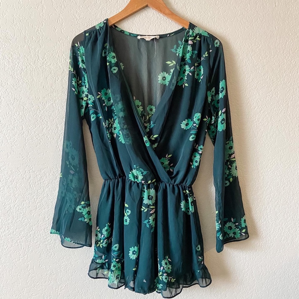 ALTAR’D STATE Green Floral Romper LARGE